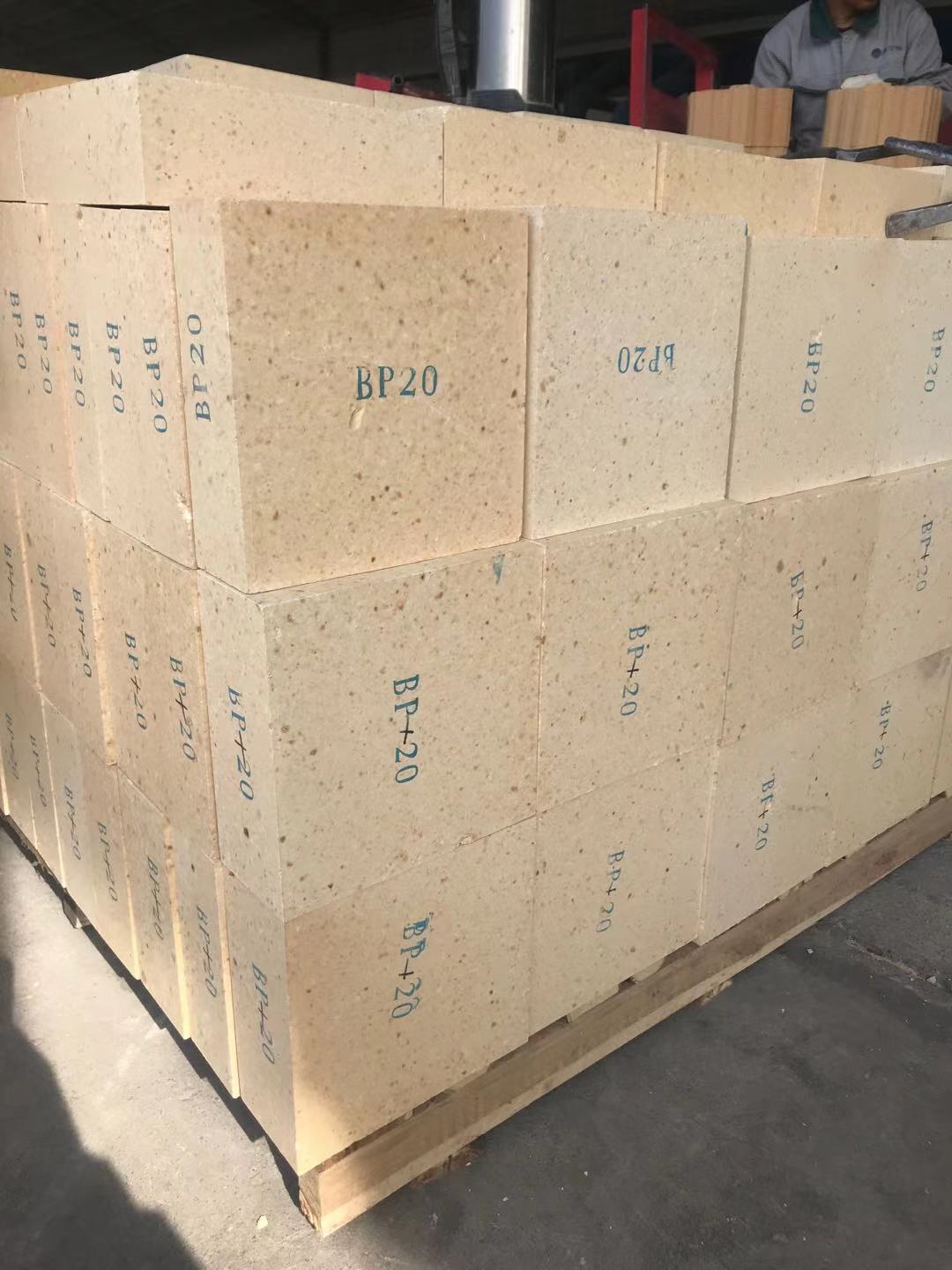 常用耐火浇注料多少钱一吨，都用于哪些行业？